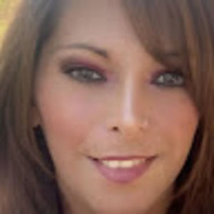 Meet your Posher, Nora